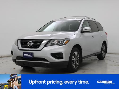 Gray 2018 Nissan Pathfinder S