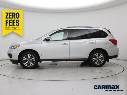 Gray 2018 Nissan Pathfinder S