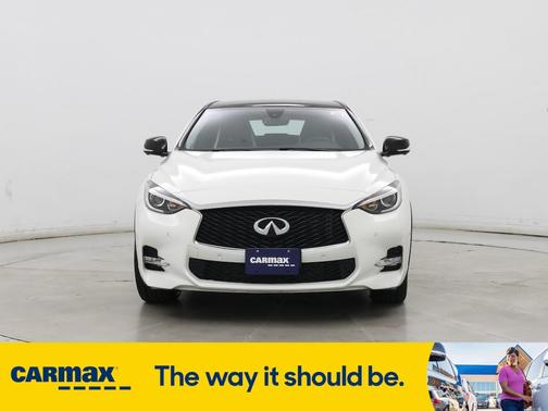 2018 INFINITI QX30 Sport