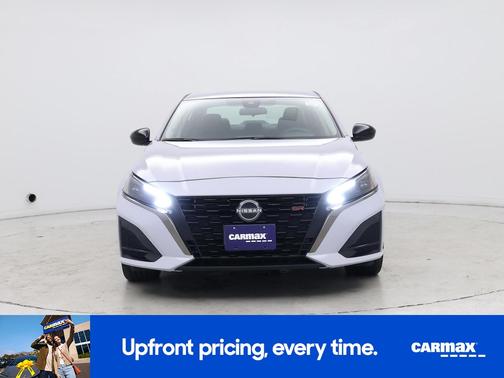2023 Nissan Altima SR