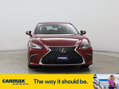 2023 Lexus ES 250