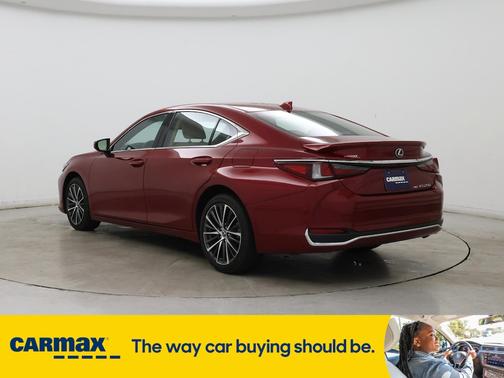 2023 Lexus ES 250