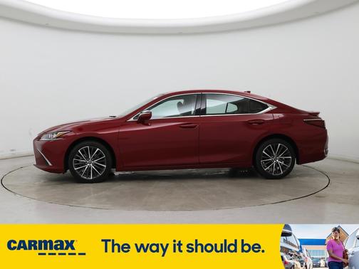 2023 Lexus ES 250