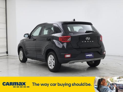 2022 Hyundai VENUE SE