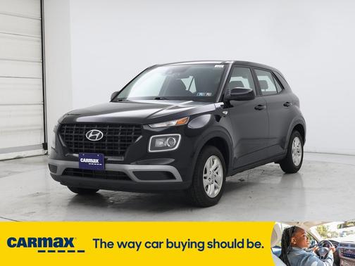 2022 Hyundai VENUE SE