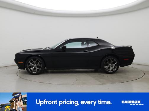 2017 Dodge Challenger SXT Plus