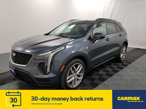 Photo 3 of 26 of 2019 Cadillac XT4 Sport