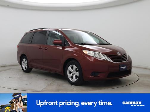 2015 Toyota Sienna LE