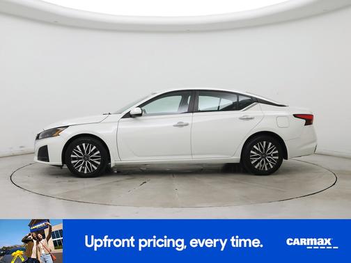 2023 Nissan Altima SV