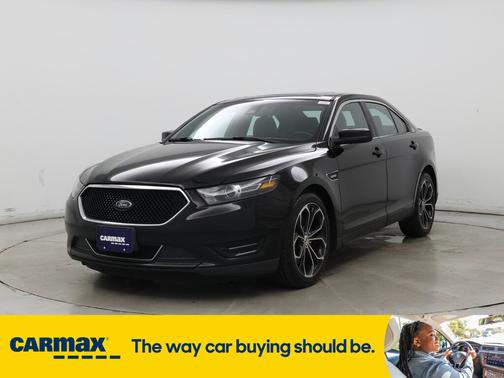 2016 Ford Taurus SHO