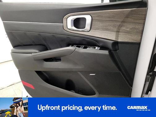 White 2021 Kia Sorento SX Prestige X-Line