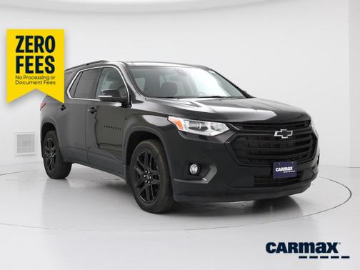 Black 2021 Chevrolet Traverse LT Cloth