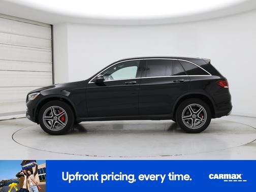 Black 2021 Mercedes-Benz GLC 300