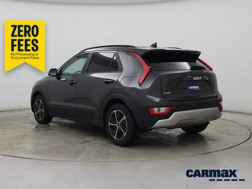 Gray 2024 Kia Niro EX