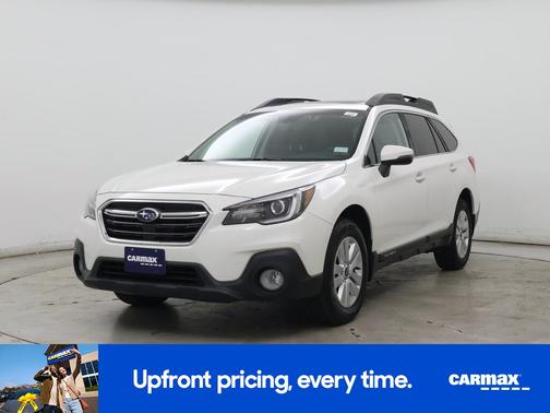 White 2019 Subaru Outback 2.5I Limited