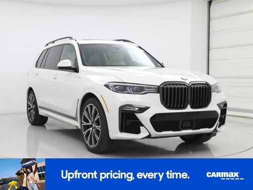 2021 BMW X7 M50i