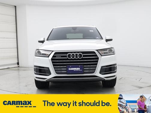 2019 Audi Q7 Premium Plus
