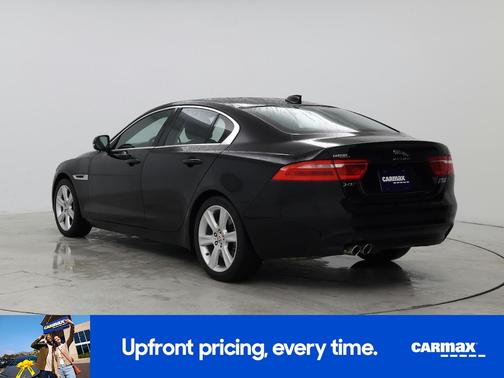 2017 Jaguar XE Prestige