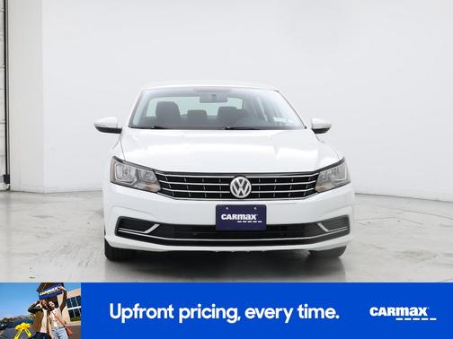 2017 Volkswagen Passat S