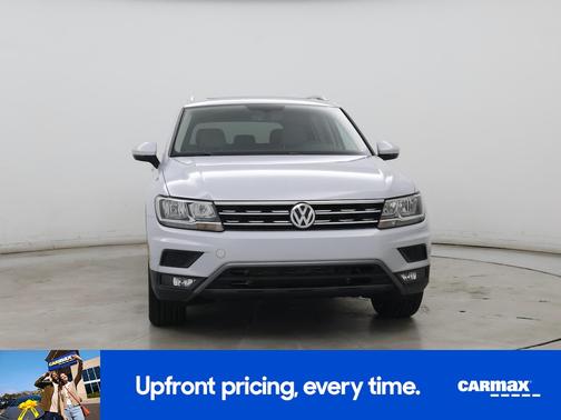 Silver 2018 Volkswagen Tiguan SEL