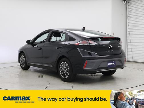 2021 Hyundai IONIQ EV SE