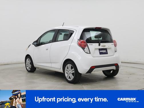 White 2015 Chevrolet Spark LT
