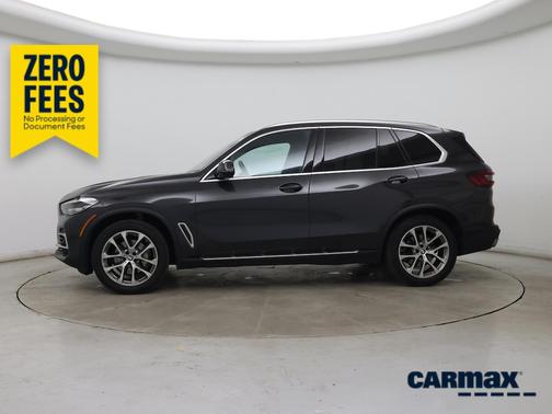 Gray 2023 BMW X5 xDrive40i