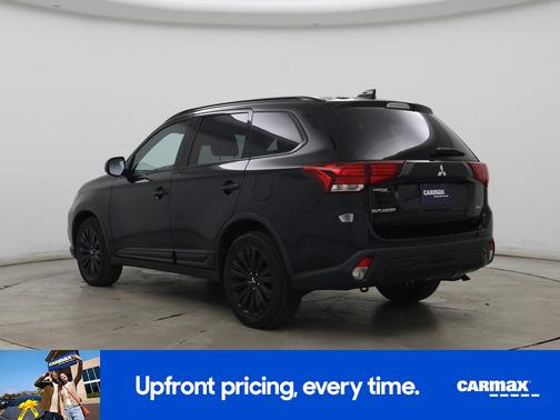 Black 2020 Mitsubishi Outlander LE
