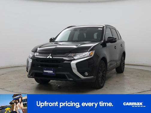 Black 2020 Mitsubishi Outlander LE