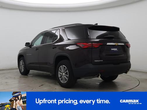 Red 2023 Chevrolet Traverse LT Cloth