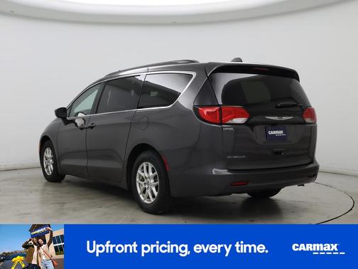 2021 Chrysler Voyager LXI
