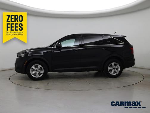 Black 2022 Kia Sorento LX