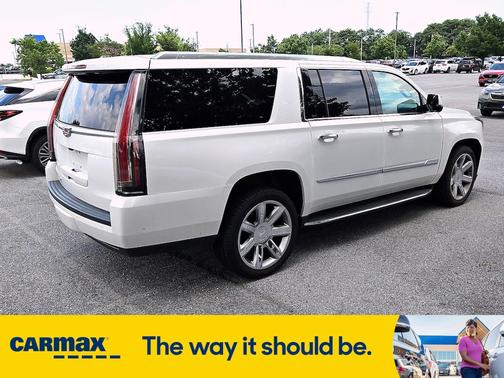 2020 Cadillac Escalade ESV Luxury