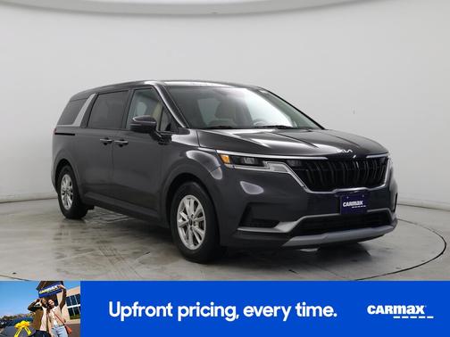 2023 Kia Carnival LX Seat Package