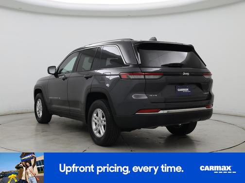 2022 Jeep Grand Cherokee Laredo