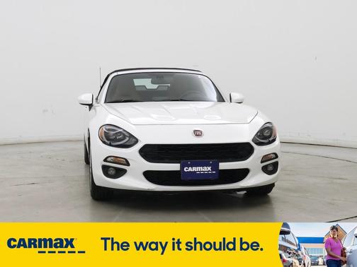 2017 FIAT 124 Spider Lusso