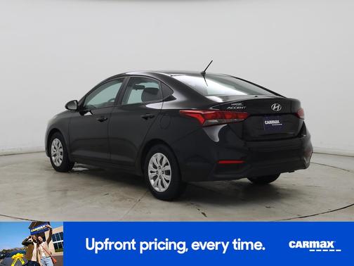 2022 Hyundai Accent SE