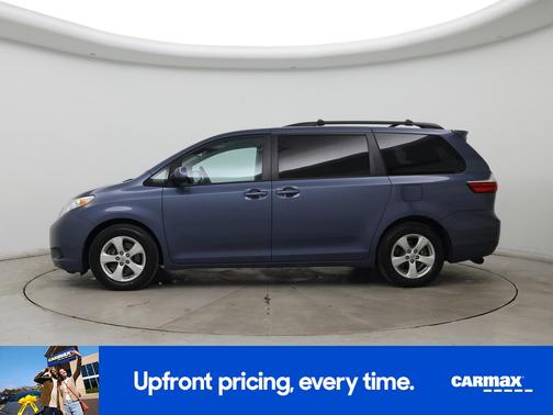 2017 Toyota Sienna LE