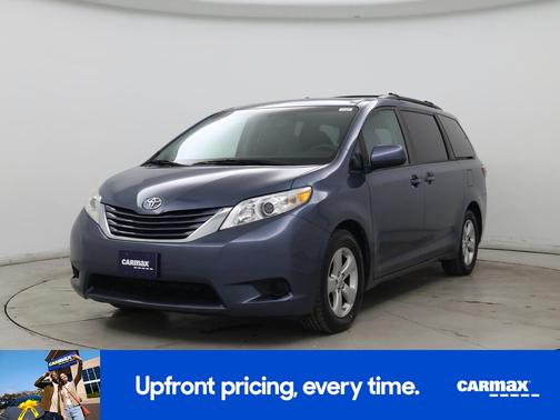 2017 Toyota Sienna LE