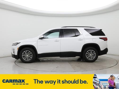 2022 Chevrolet Traverse LT Cloth
