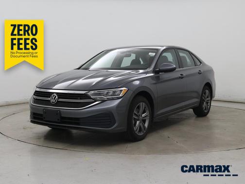 Gray 2023 Volkswagen Jetta SE