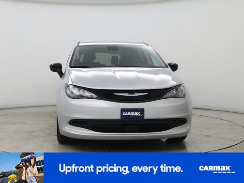 2024 Chrysler Voyager LX