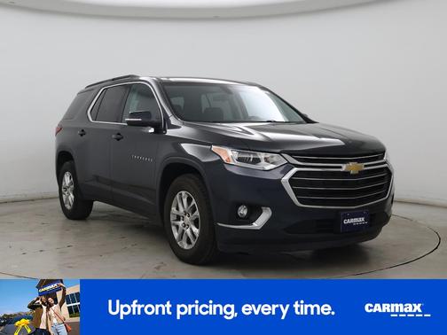 Gray 2021 Chevrolet Traverse LT Leather
