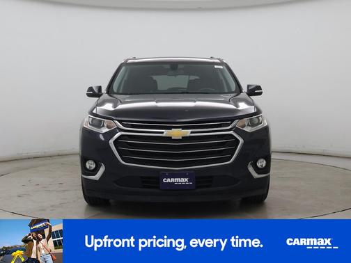 Gray 2021 Chevrolet Traverse LT Leather