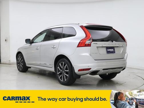 2017 Volvo XC60 T6 Dynamic