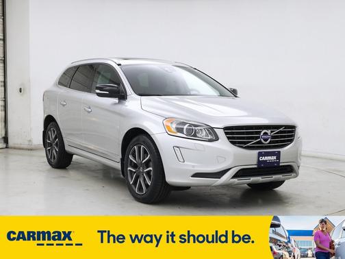 2017 Volvo XC60 T6 Dynamic
