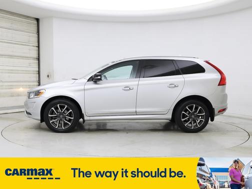 2017 Volvo XC60 T6 Dynamic