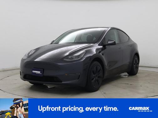 Gray 2024 Tesla Model Y Long Range