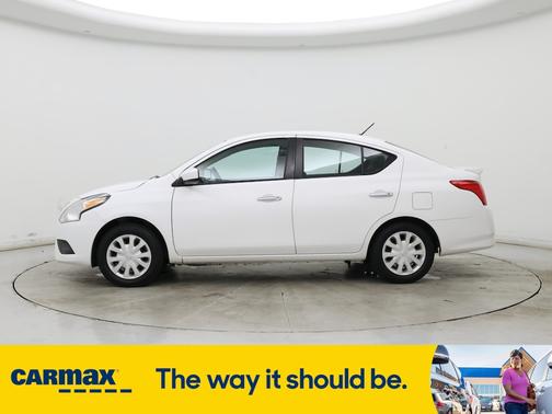 2019 Nissan Versa SV