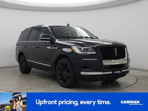 Green 2023 Lincoln Navigator Black Label